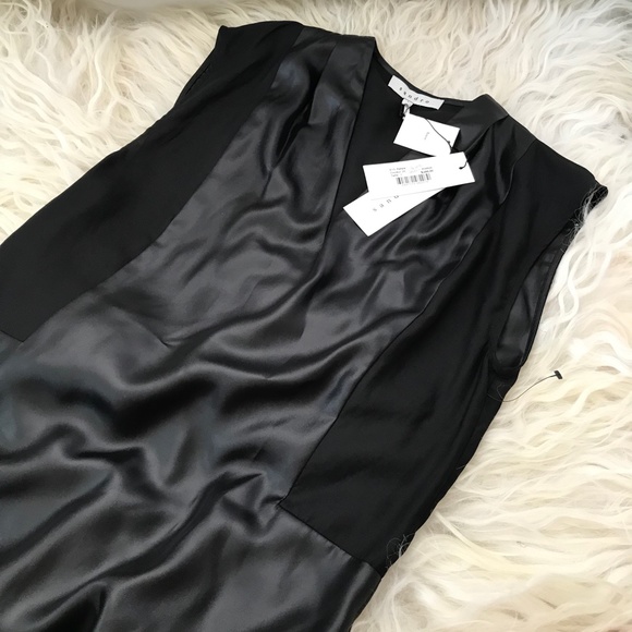 SANDRO Sleeveless V-Neck Dress - Picture 2 of 7